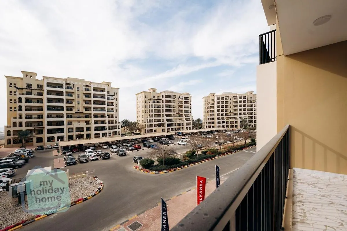 Beachfront Luxury 1Br Sea View Ras al-Khaimah