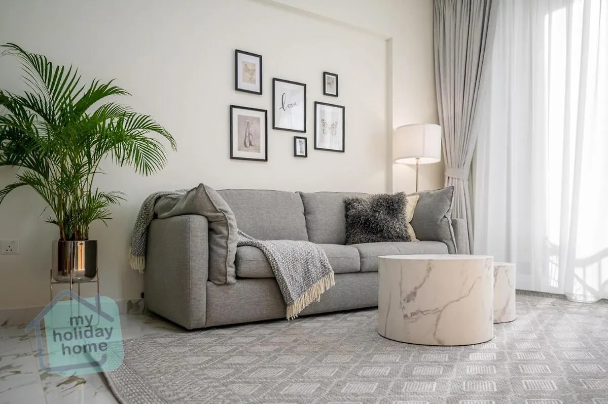 Beachfront Luxury 1Br Sea View Ras al-Khaimah